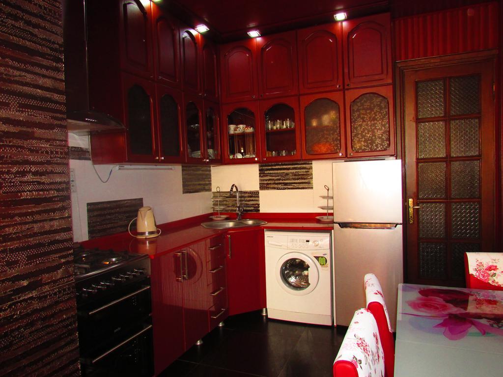 Apartment Irma Rustaveli 57 Batoumi Extérieur photo