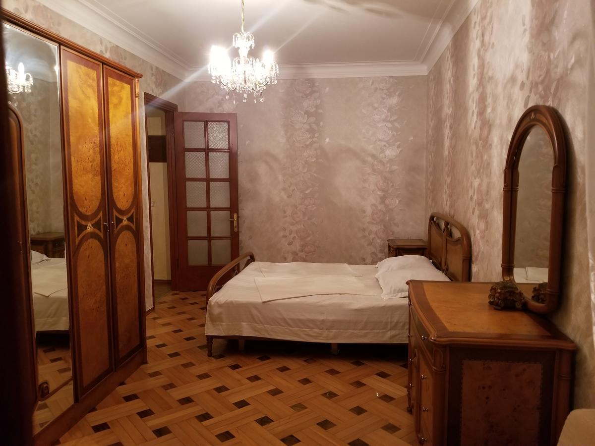 Apartment Irma Rustaveli 57 Batoumi Extérieur photo