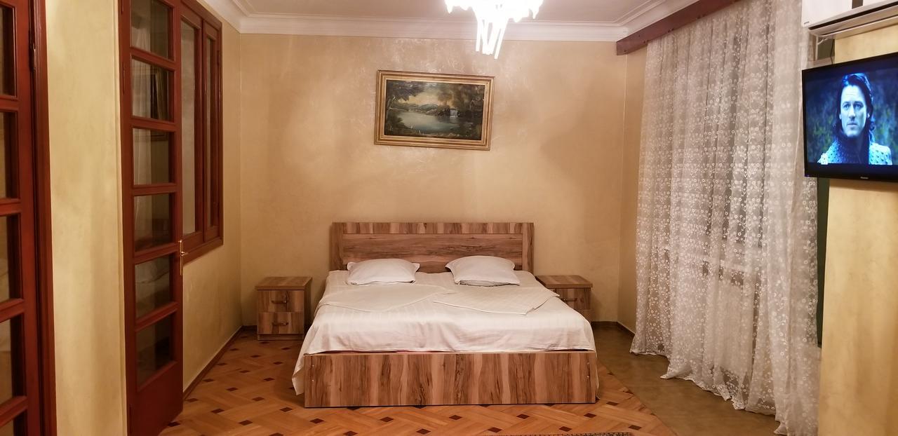 Apartment Irma Rustaveli 57 Batoumi Extérieur photo